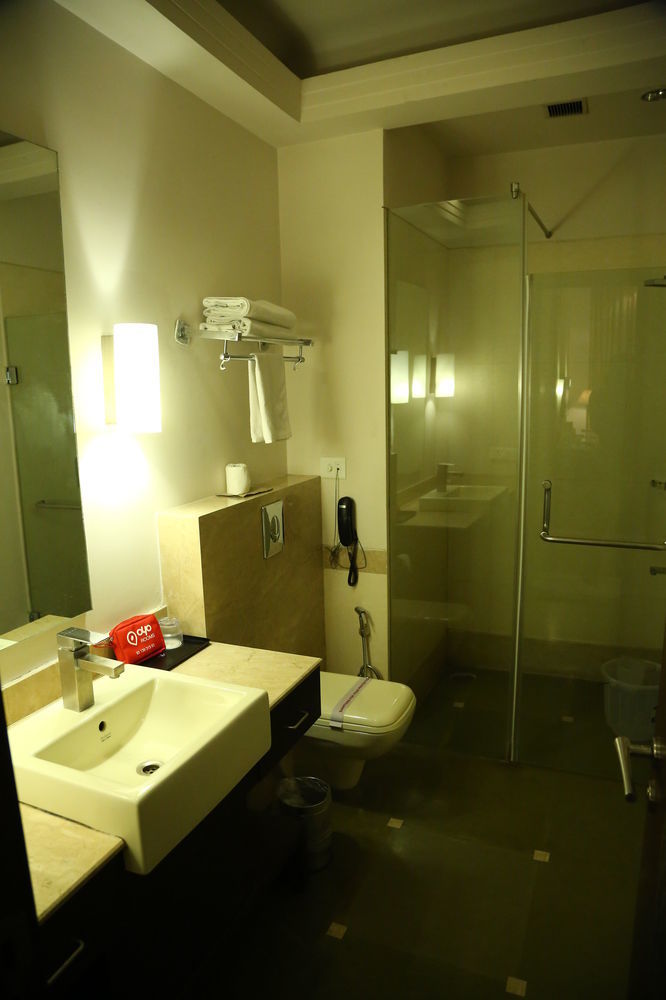 Oyo Rooms Chandigarh Sector 34 Екстер'єр фото
